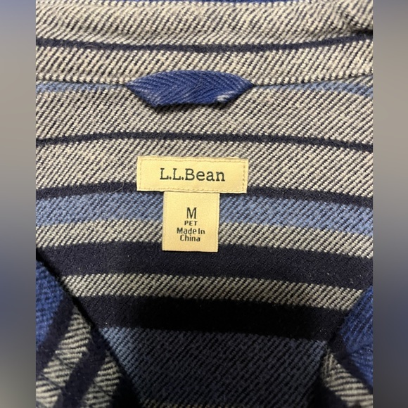 LL Bean 100% Organic Cotton Women’s Flannel - Picture 2 of 4
